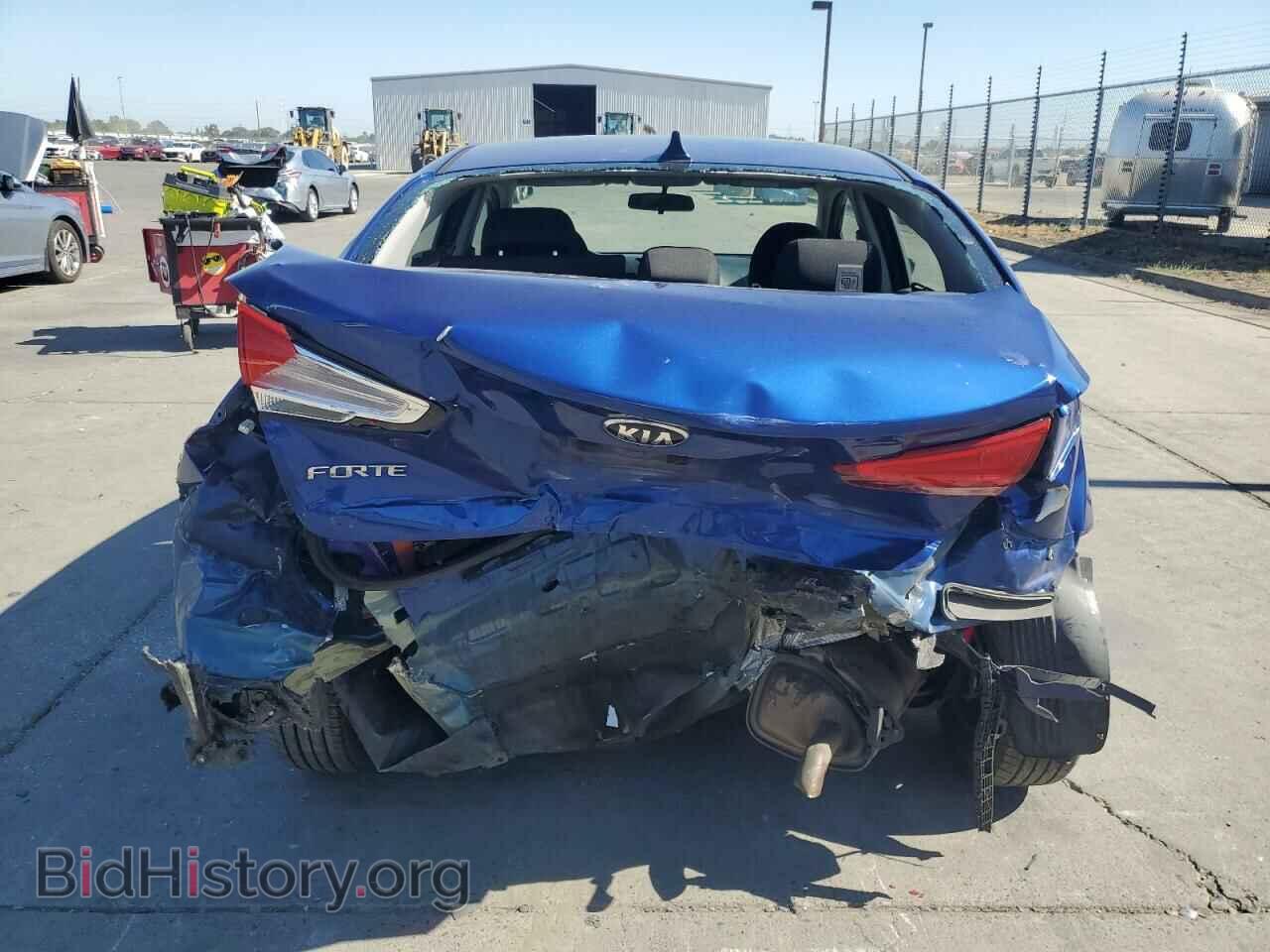 2017 KIA FORTE - VIN: 3KPFK4A70HE051900 - Фото 6