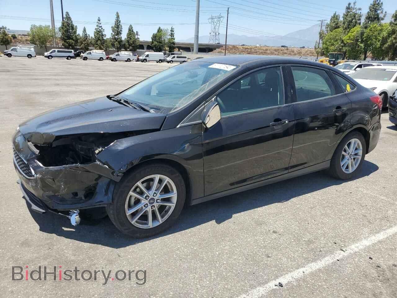 Фотография 1FADP3F2XHL296393 - FORD FOCUS 2017