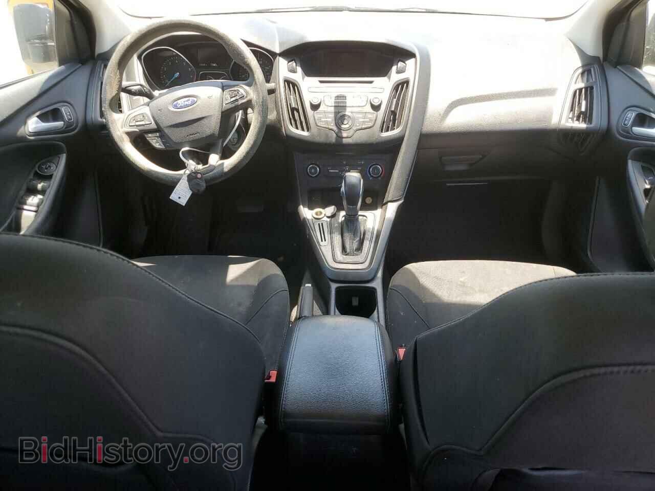 2017 FORD FOCUS - VIN: 1FADP3F2XHL296393 - Photo 8