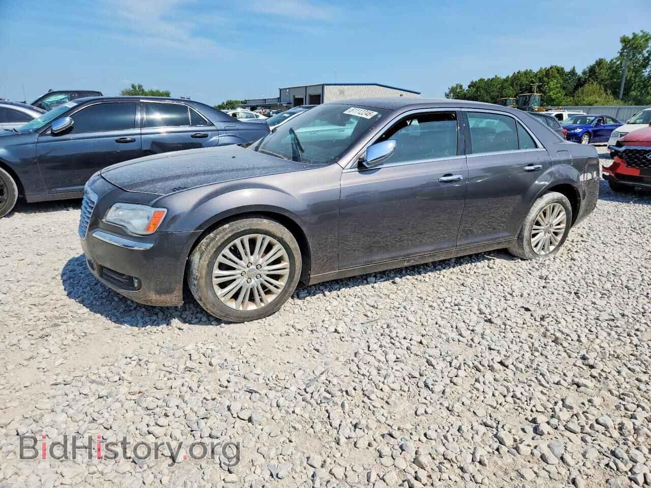 Фотография 2C3CCAKT5DH733054 - CHRYSLER 300 2013