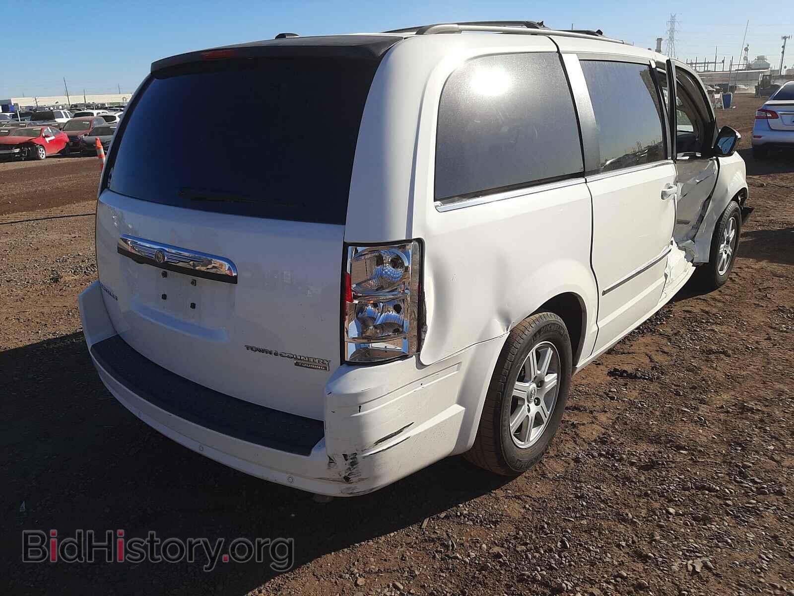2010 CHRYSLER MINIVAN - VIN: 2A4RR5D13AR114945 - Photo 4