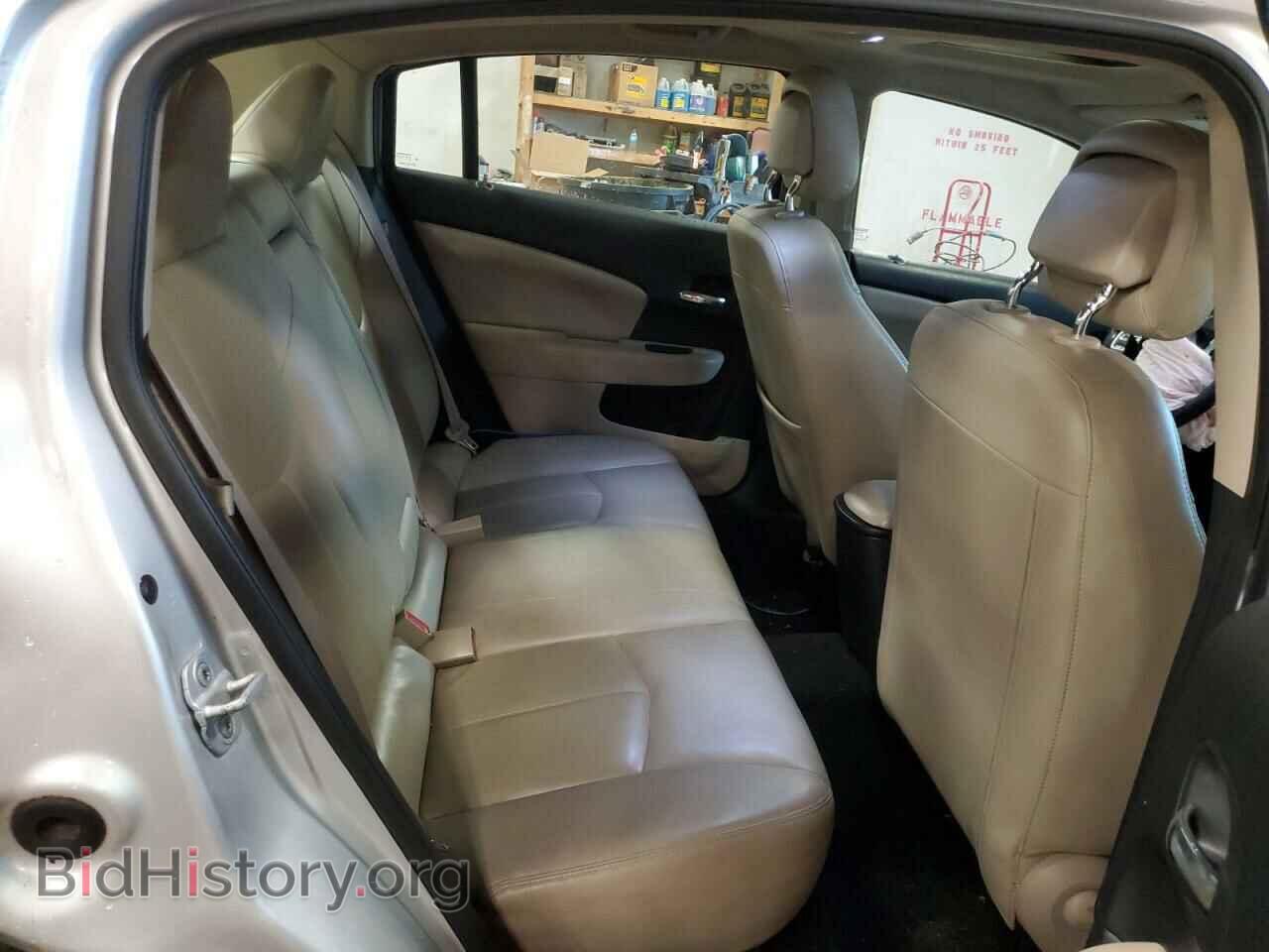 2011 CHRYSLER 200 - VIN: 1C3BC2FGXBN520930 - Фото 10