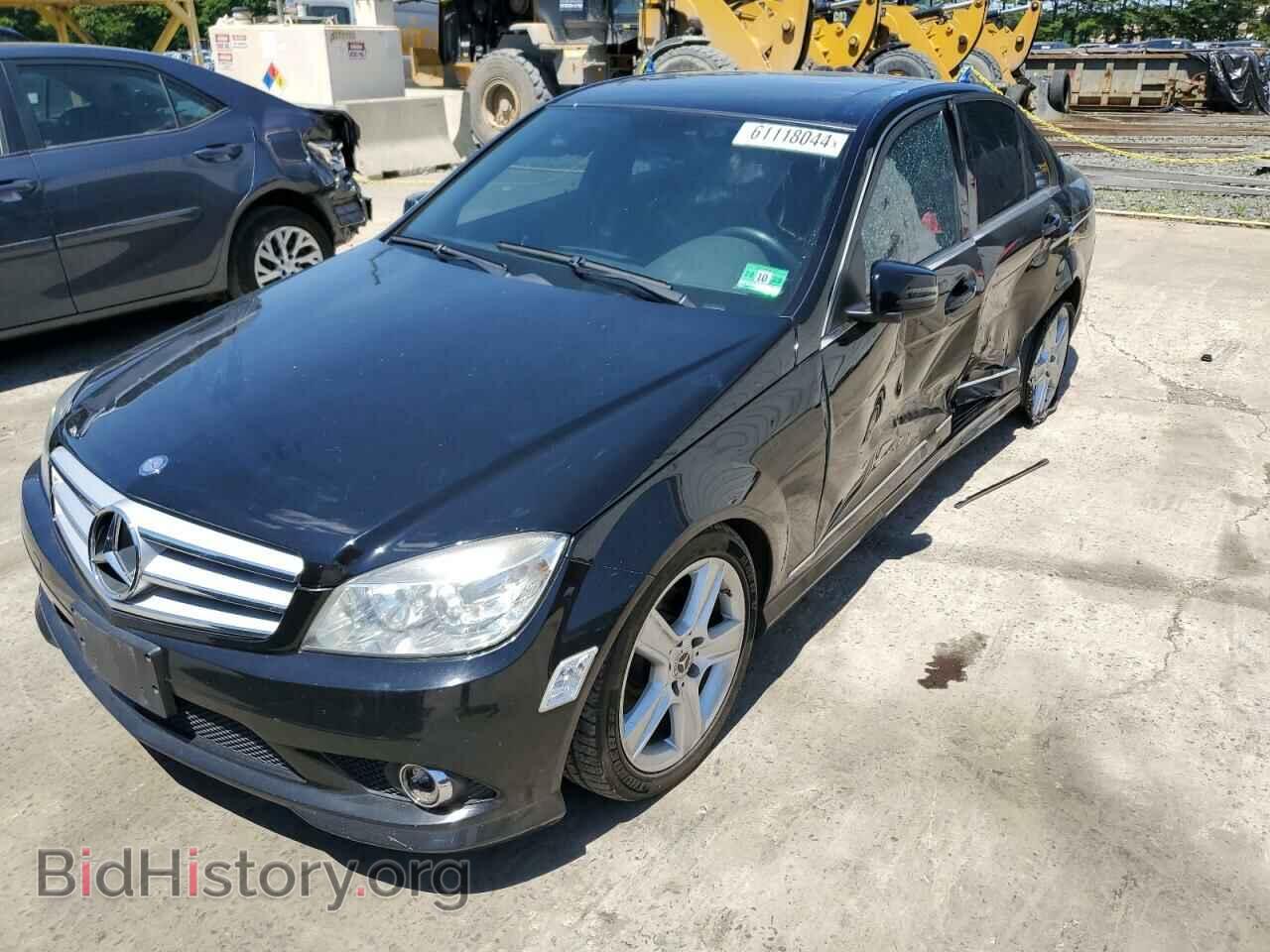 Photo WDDGF8BB3AR131999 - MERCEDES-BENZ C-CLASS 2010