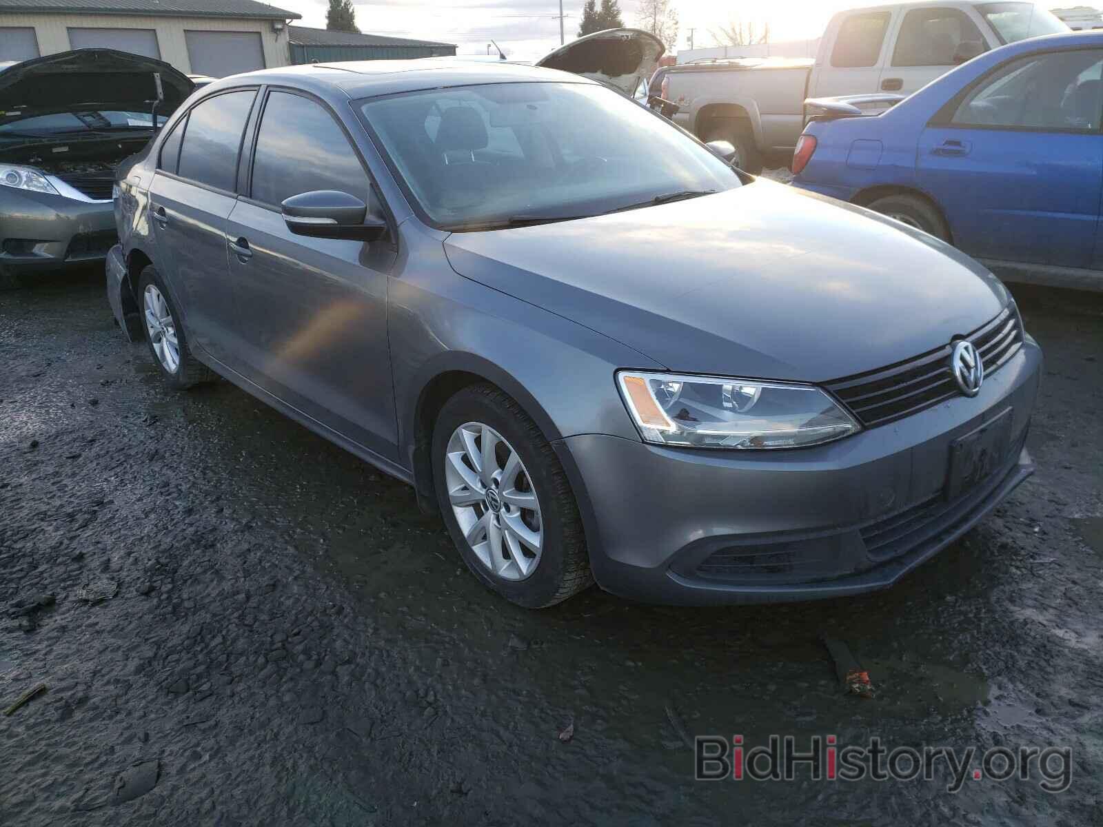 Фотография 3VWDP7AJ0CM382848 - VOLKSWAGEN JETTA 2012