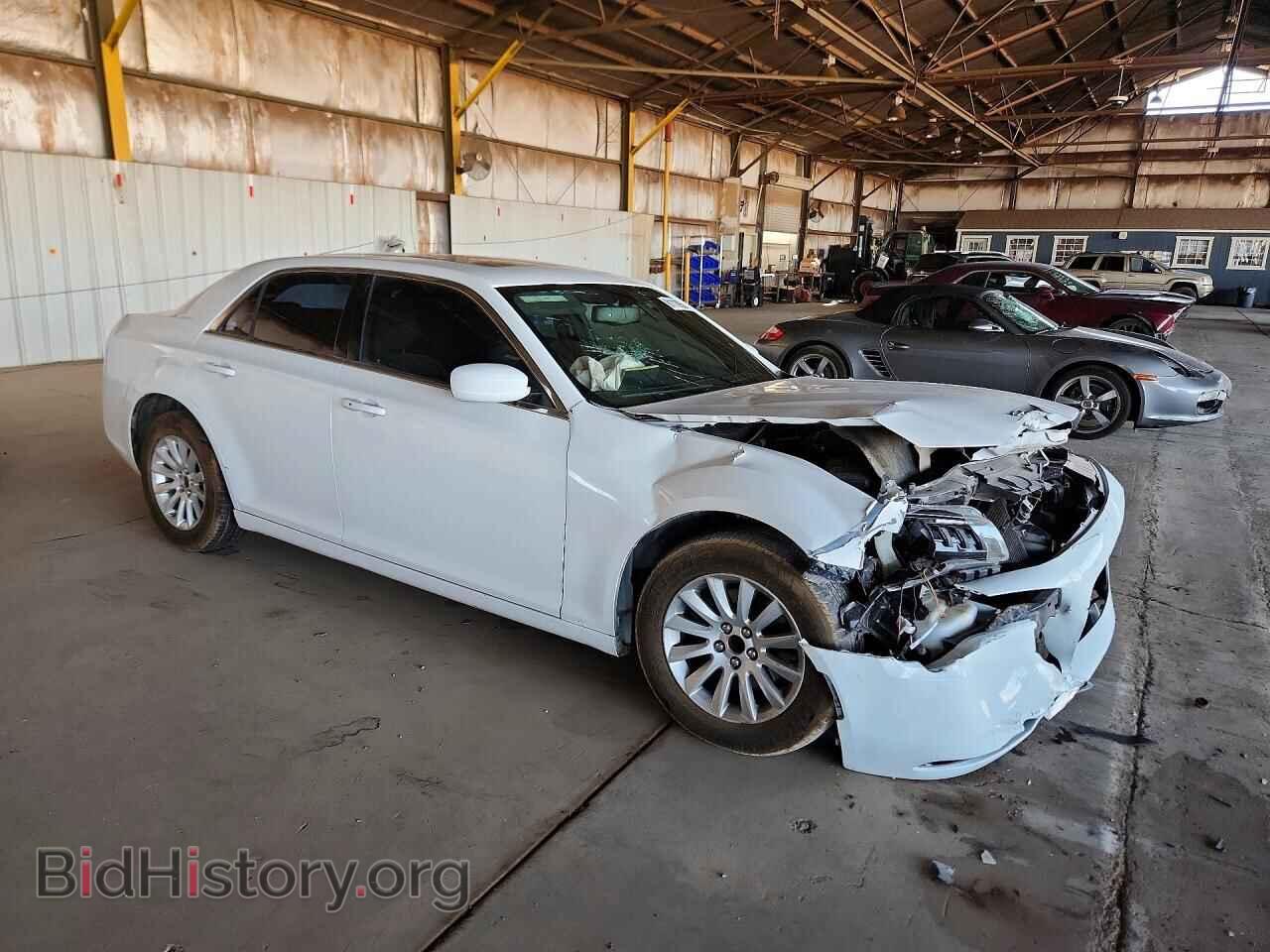 2014 CHRYSLER 300 - VIN: 2C3CCAAG1EH361444 - Фото 4