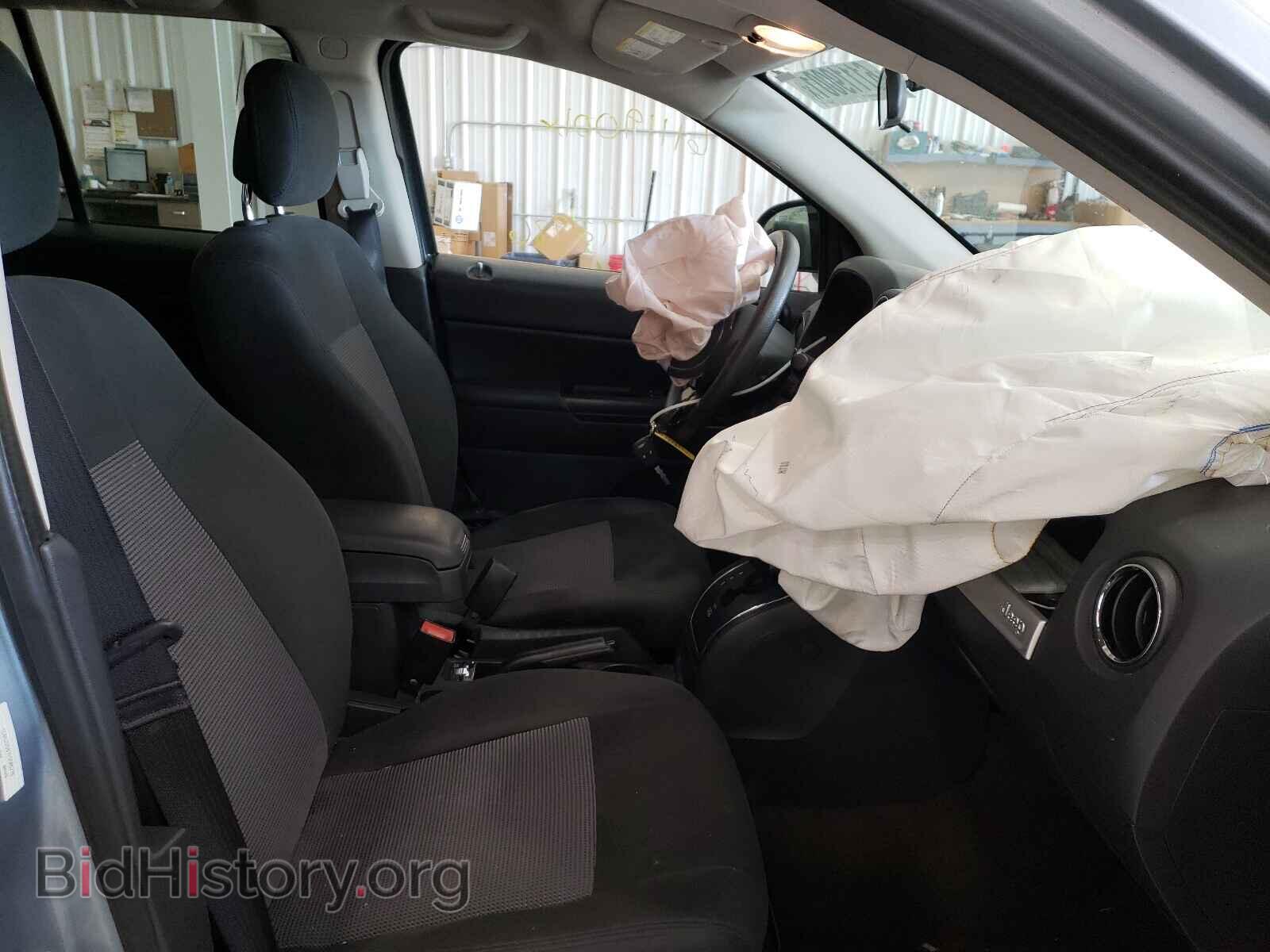 2014 JEEP COMPASS - VIN: 1C4NJDBB7ED586270 - Фото 5