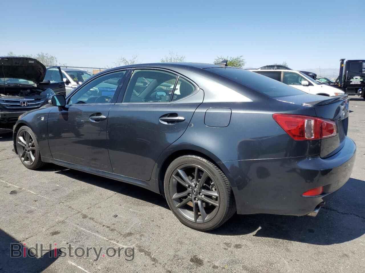 2011 LEXUS IS - VIN: JTHBF5C26B2100448 - Photo 2