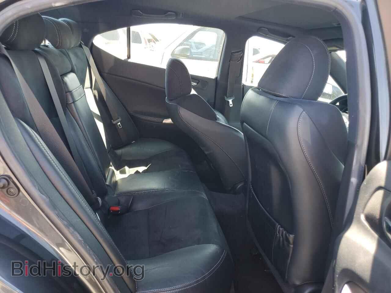 2011 LEXUS IS - VIN: JTHBF5C26B2100448 - Photo 10