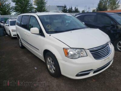 2011 Chrysler MINIVAN Town & COU, white — VIN 2A4RR5DG0BR685847, Copart