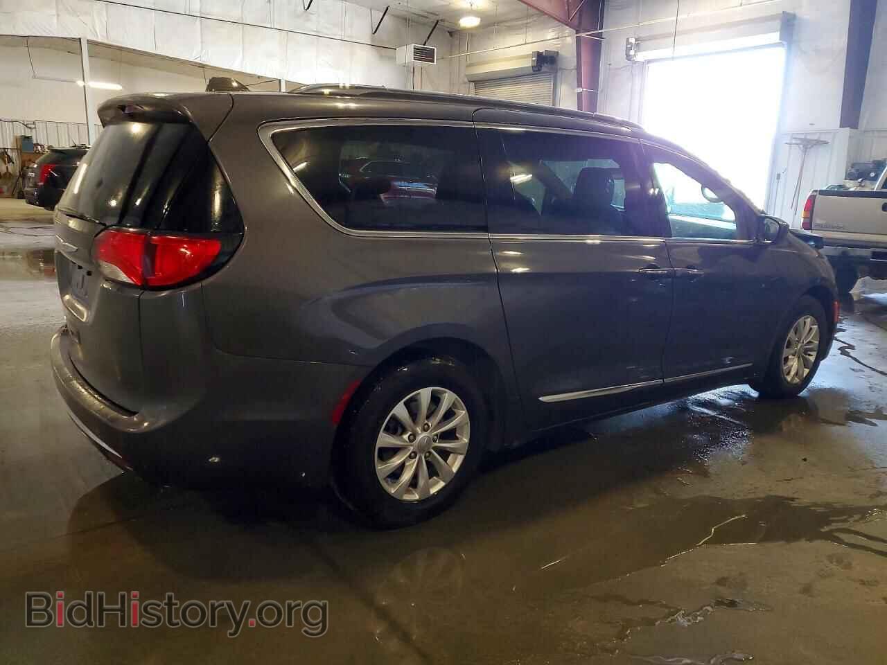 2018 CHRYSLER PACIFICA - VIN: 2C4RC1BG3JR144373 - Фото 3
