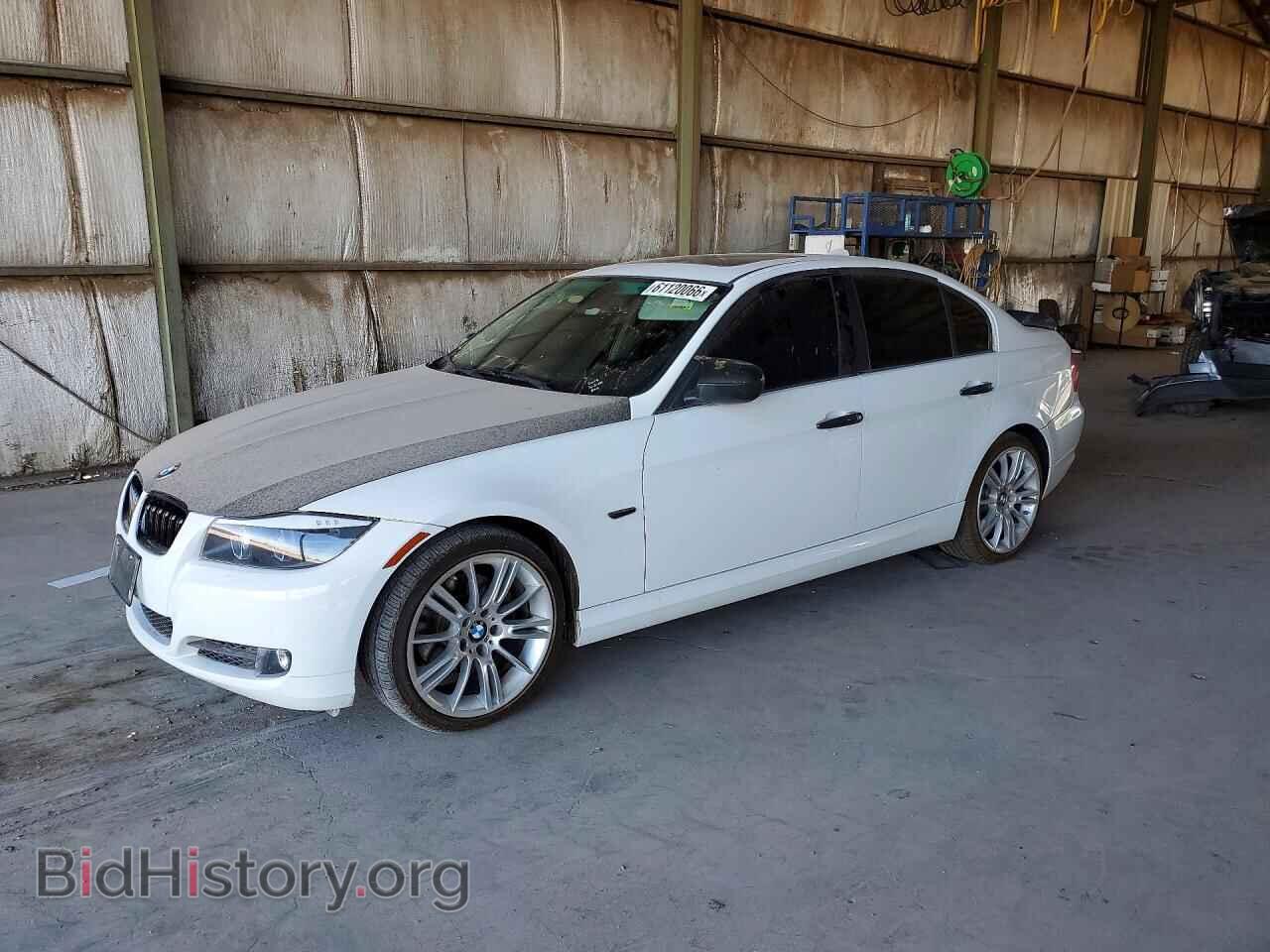 Фотография WBAPH5G53BNM76431 - BMW 3 SERIES 2011