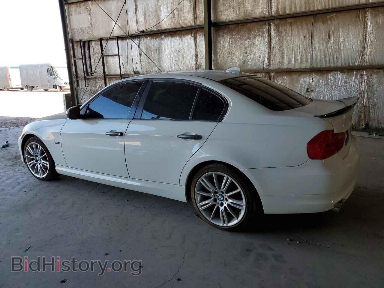 2011 BMW 3 SERIES - VIN: WBAPH5G53BNM76431 - Фото 2