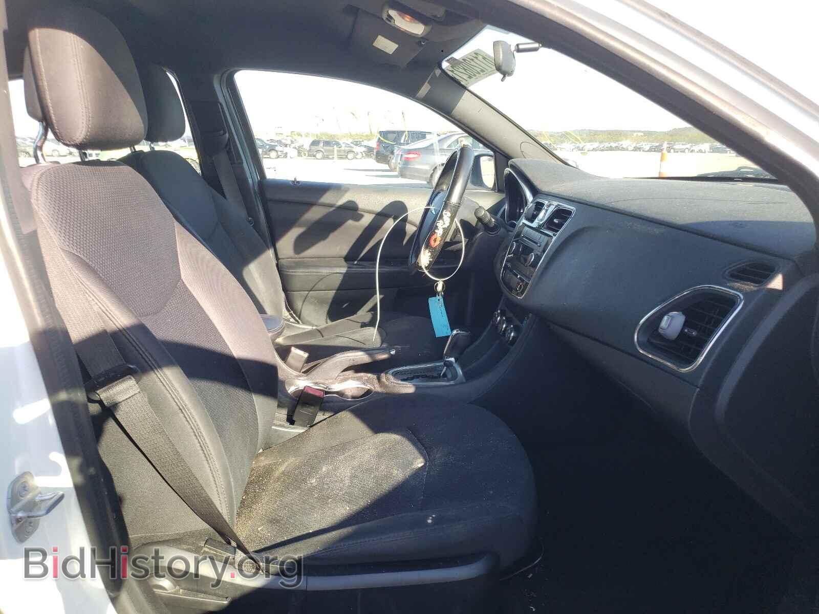 2014 CHRYSLER 200 - VIN: 1C3CCBAB4EN170358 - Фото 5