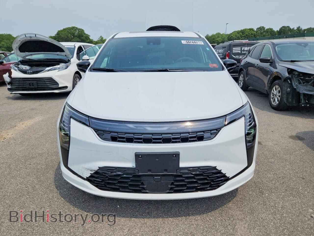 2027 CHRYSLER PACIFICA - VIN: 2C4RC1GG9VR567778 - Photo 5