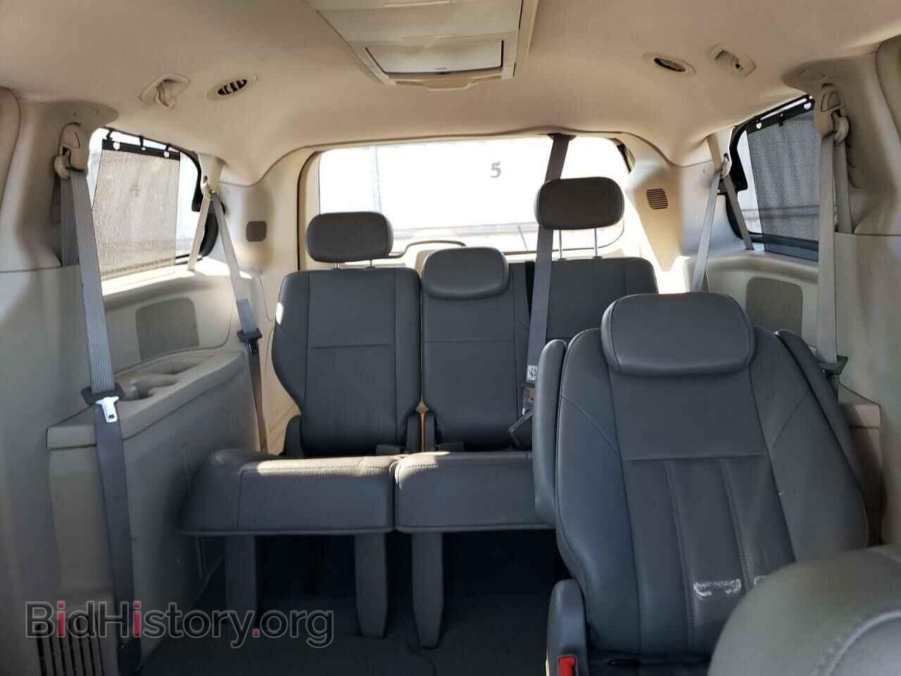 2008 CHRYSLER MINIVAN - VIN: 2A8HR54P48R650621 - Фото 10