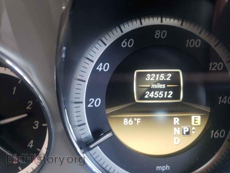 2012 Mercedes-Benz E-CLASS (VIN WDDHF2EB4CA546487) — photo 8 of 10