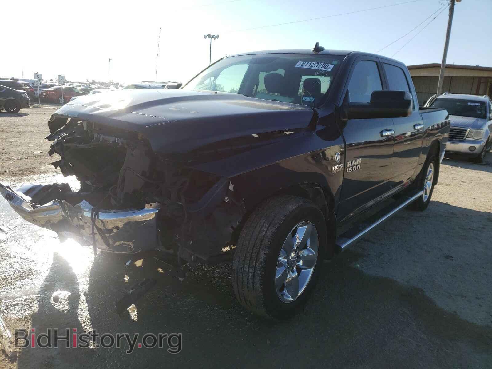 2017 RAM 1500 - VIN: 3C6RR7LT0HG594017 - Фото 2
