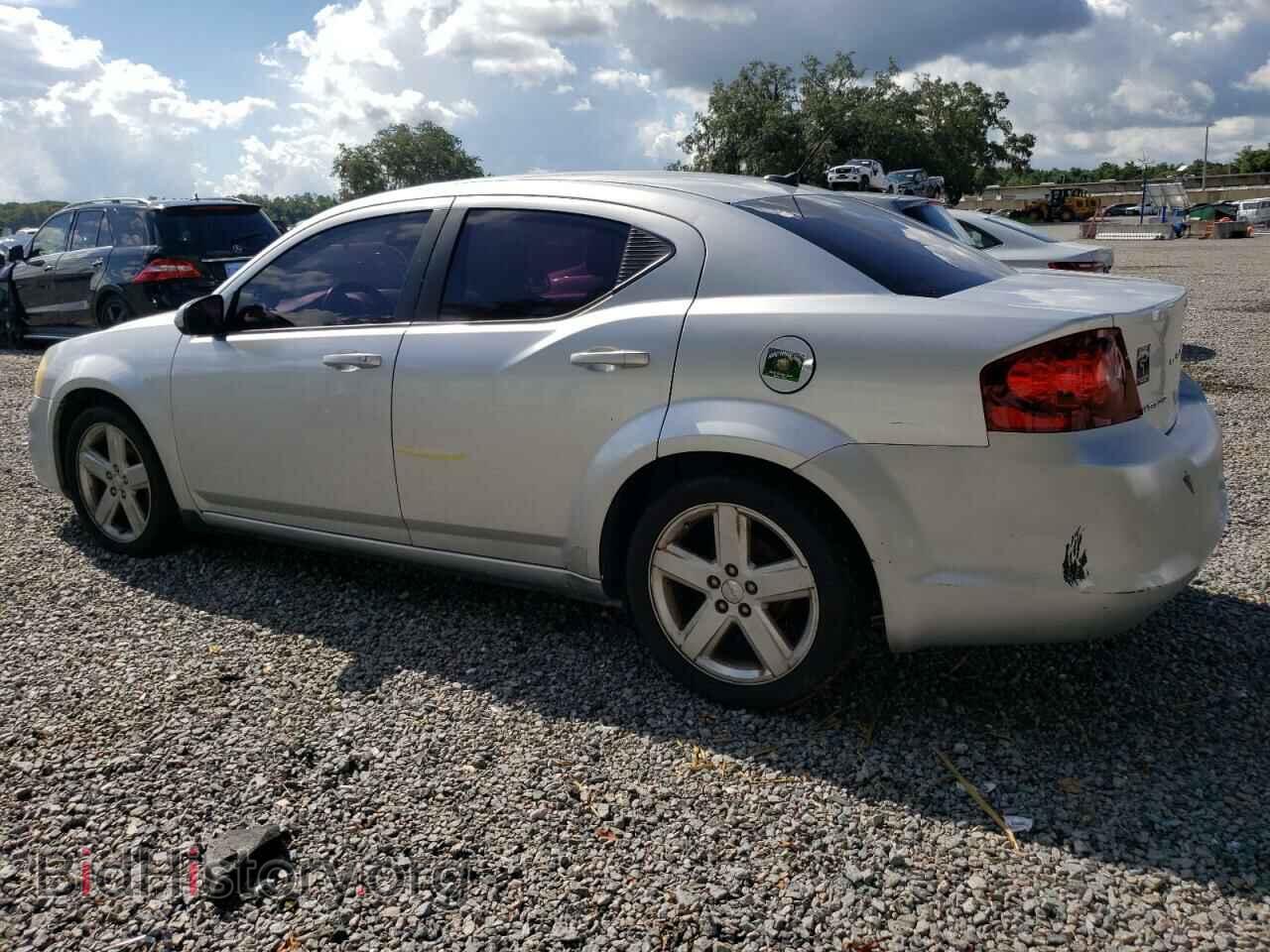2011 DODGE AVENGER - VIN: 1B3BD1FB7BN554378 - Фото 2