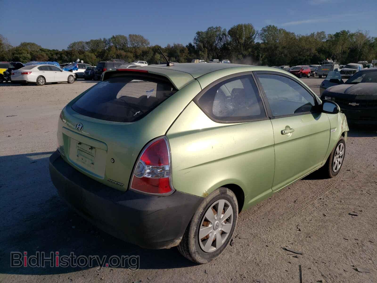 2007 HYUNDAI ACCENT - VIN: KMHCM36C67U027075 - Фото 4