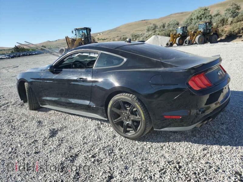 2020 Ford MUSTANG (VIN 1FA6P8CF2L5163430) — photo 2 of 13