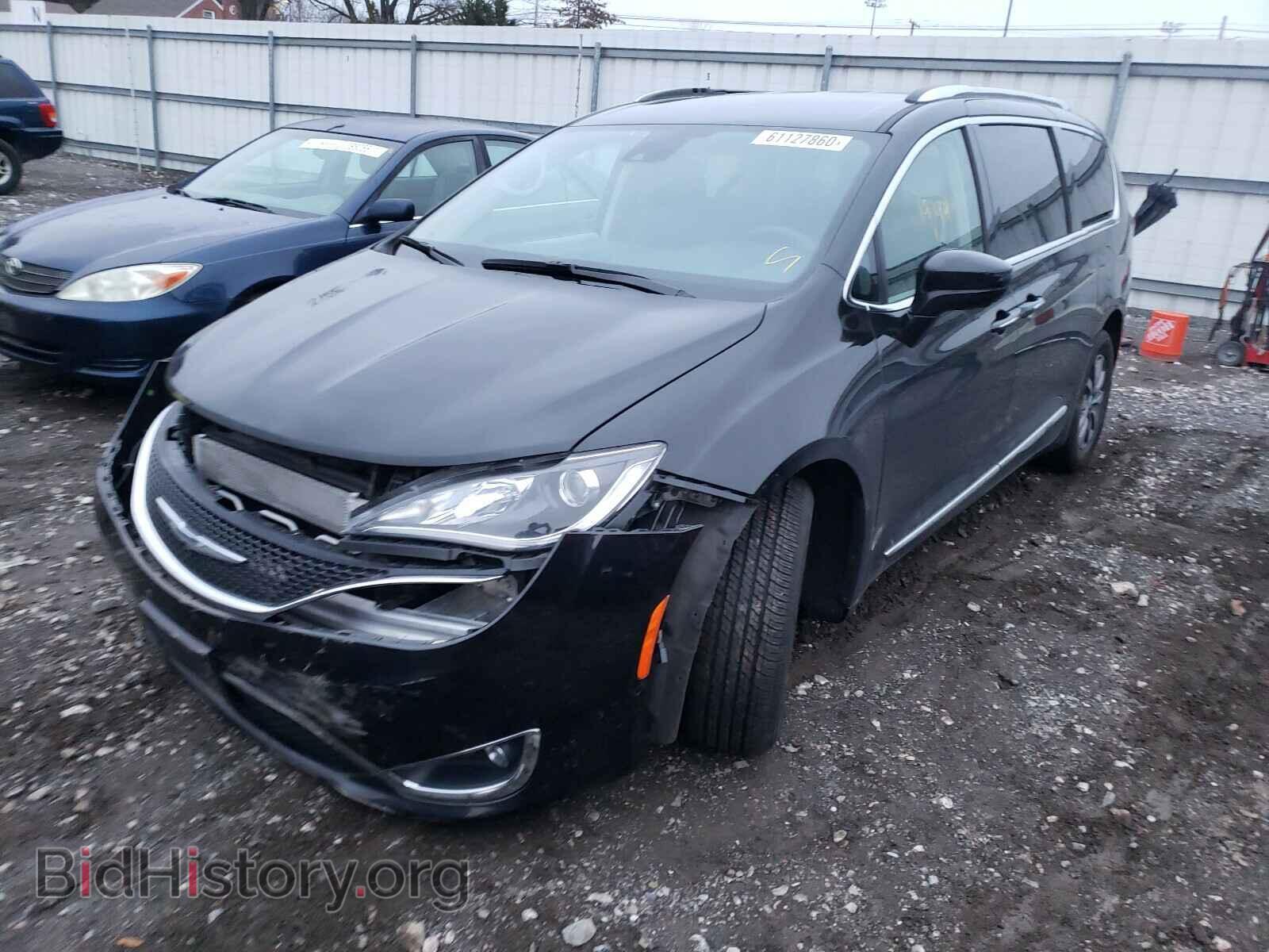 2019 CHRYSLER PACIFICA - VIN: 2C4RC1EG9KR702899 - Photo 2