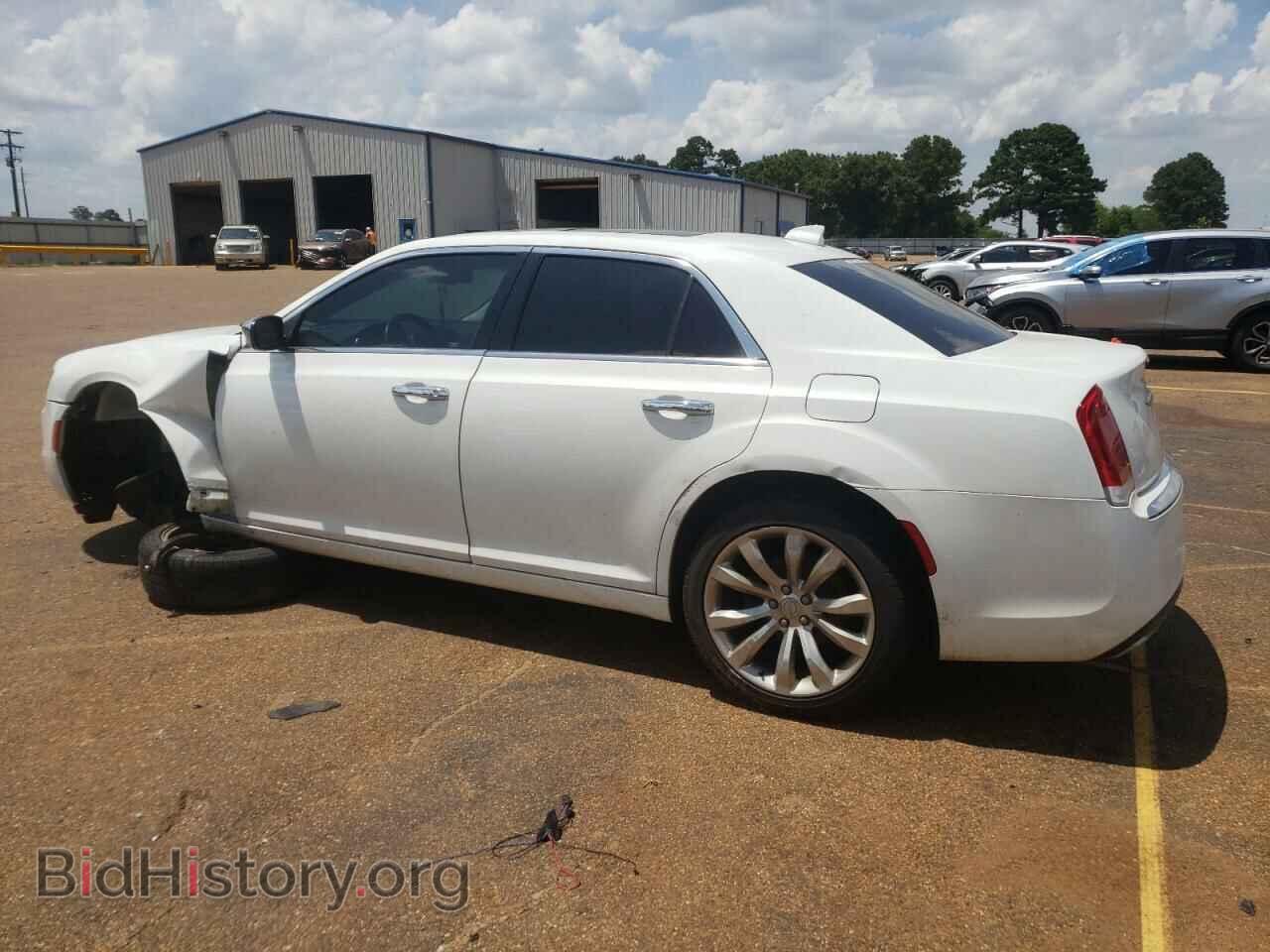 2015 CHRYSLER 300 - VIN: 2C3CCAEG4FH894027 - Фото 2