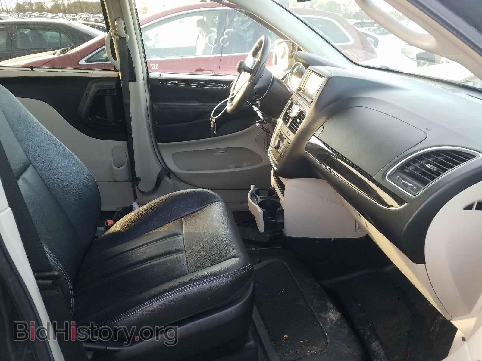 2016 CHRYSLER MINIVAN - VIN: 2C4RC1BG1GR174674 - Фото 5