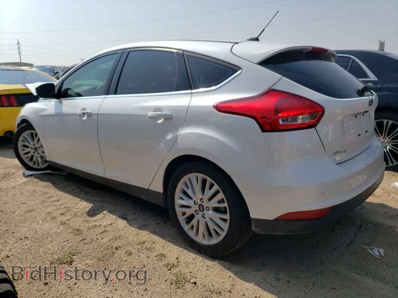 2018 FORD FOCUS - VIN: 1FADP3N25JL233600 - Photo 2