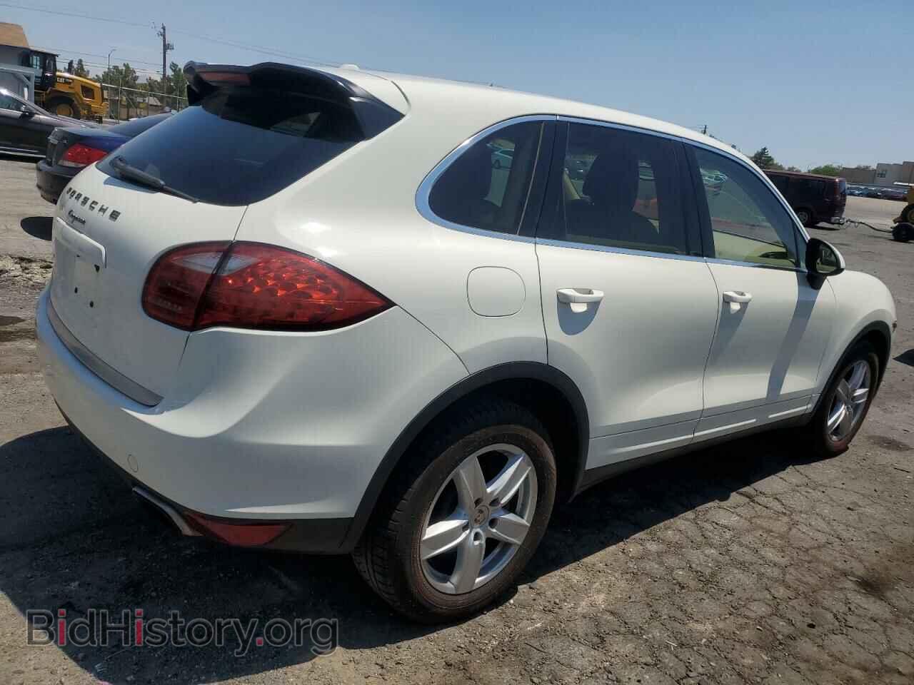 2011 PORSCHE CAYENNE - VIN: WP1AA2A25BLA01979 - Photo 3