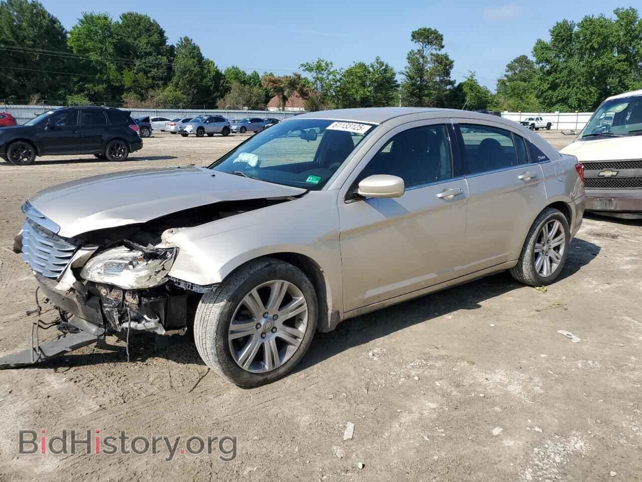 Photo 1C3CCBAB4DN735707 - CHRYSLER 200 2013