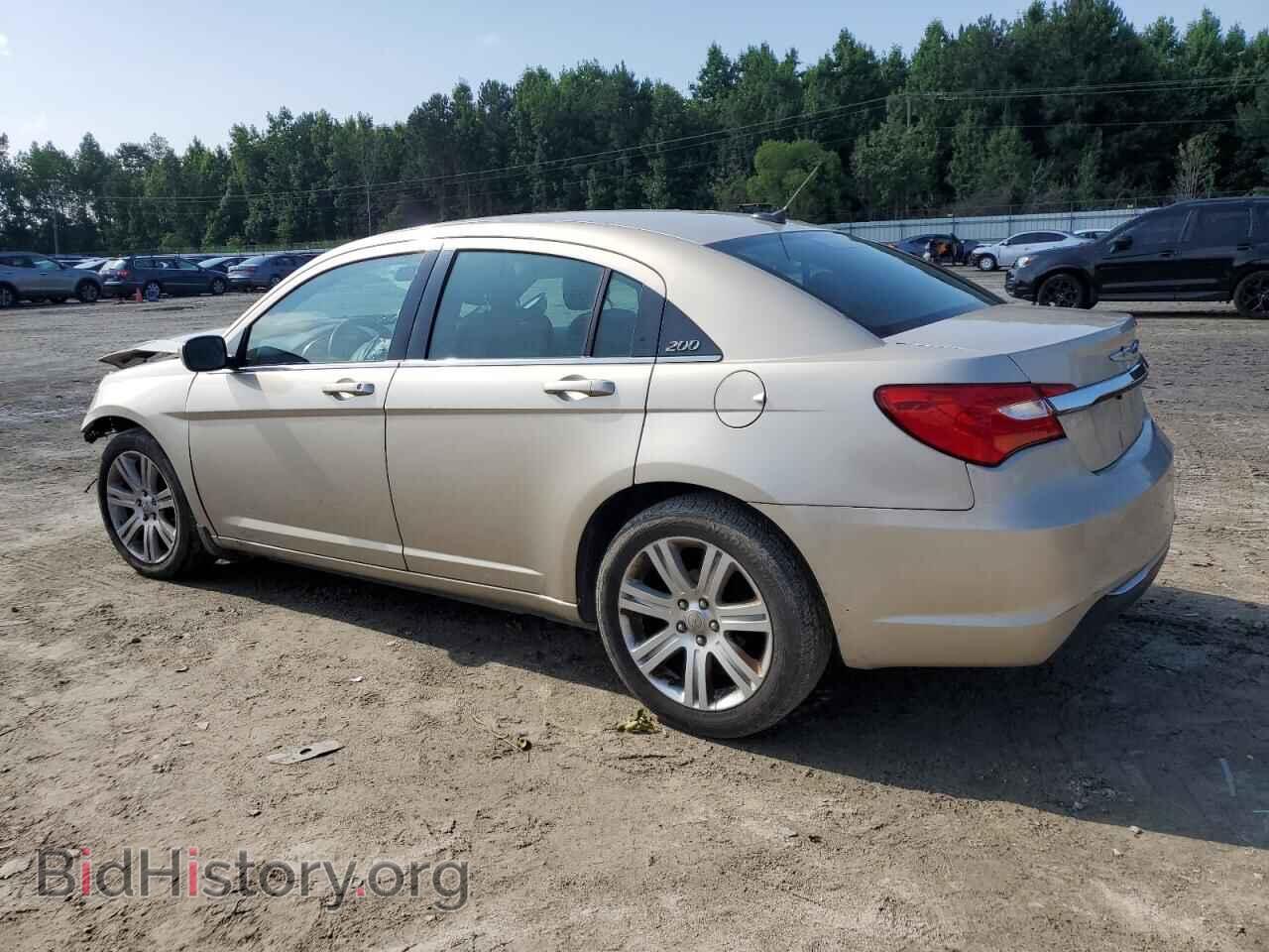 2013 CHRYSLER 200 - VIN: 1C3CCBAB4DN735707 - Фото 2