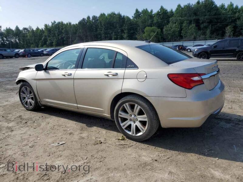 2013 Chrysler 200 (VIN 1C3CCBAB4DN735707) — фото 2 из 15