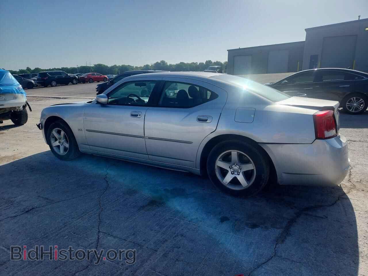 2010 DODGE CHARGER - VIN: 2B3CA3CV0AH168187 - Фото 2