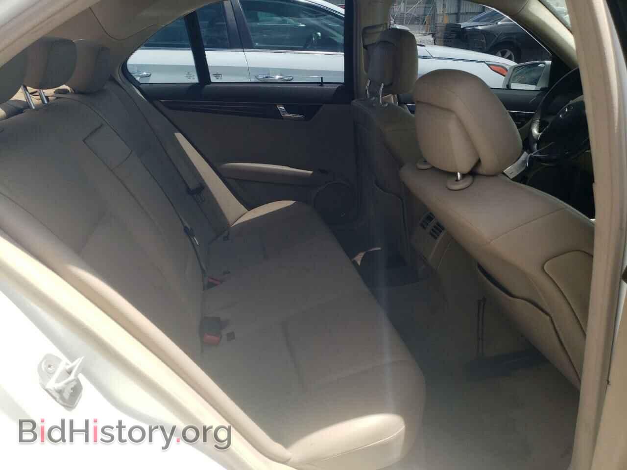 2010 MERCEDES-BENZ C-CLASS - VIN: WDDGF5EB3AR102965 - Фото 10