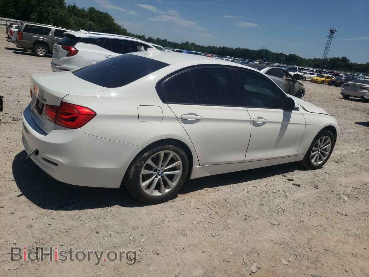 2018 BMW 3 SERIES - VIN: WBA8A9C5XJK623009 - Фото 3