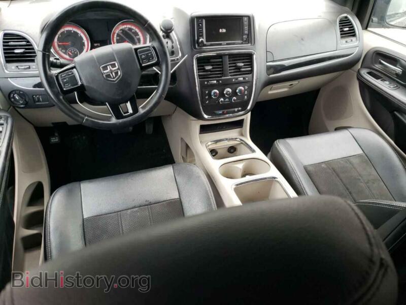 2019 Dodge CARAVAN (VIN 2C4RDGCG9KR765455) — photo 8 of 14