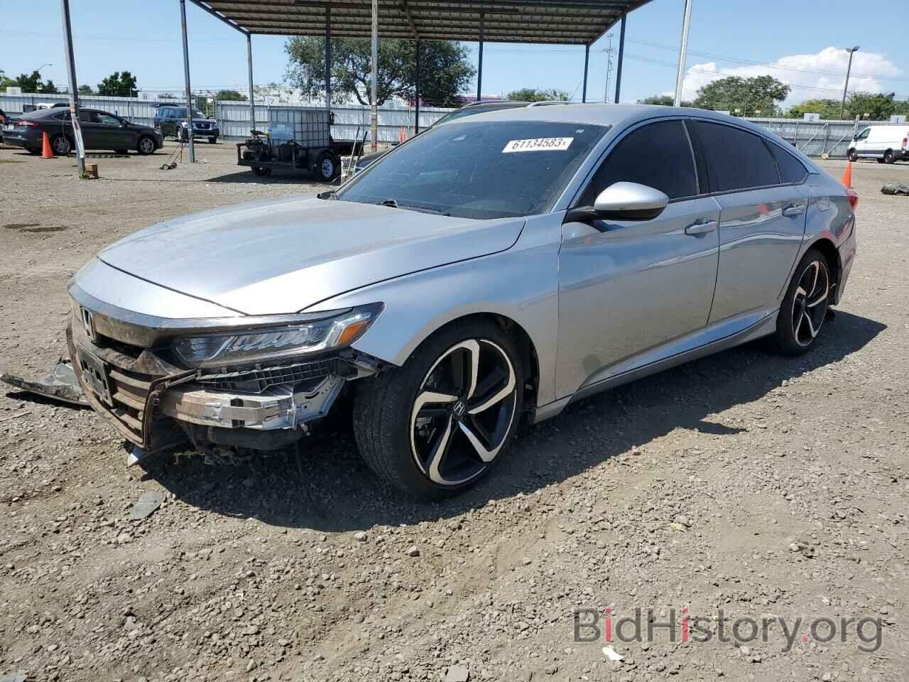 Фотография 1HGCV1F3XKA127472 - HONDA ACCORD 2019