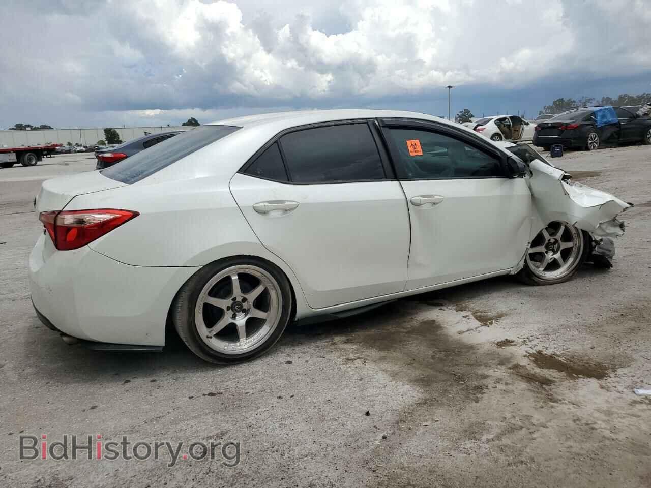 2017 TOYOTA COROLLA - VIN: 5YFBURHE8HP648091 - Фото 3