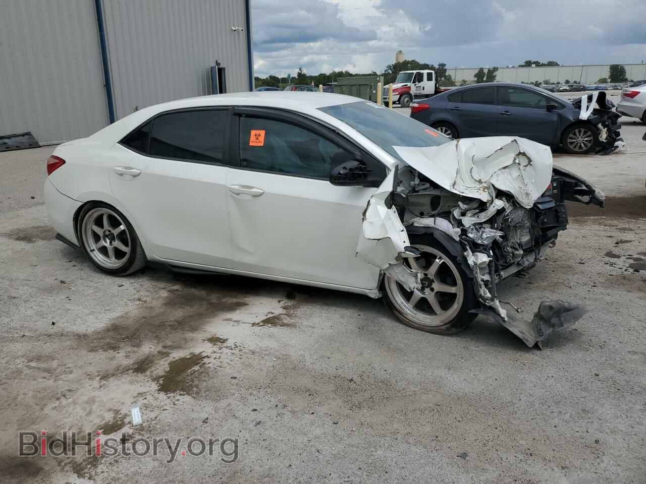 2017 TOYOTA COROLLA - VIN: 5YFBURHE8HP648091 - Фото 4