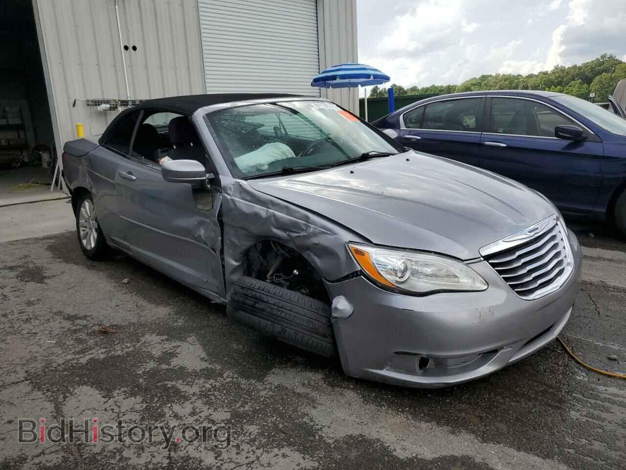 2013 CHRYSLER 200 - VIN: 1C3BCBEG7DN623498 - Фото 4