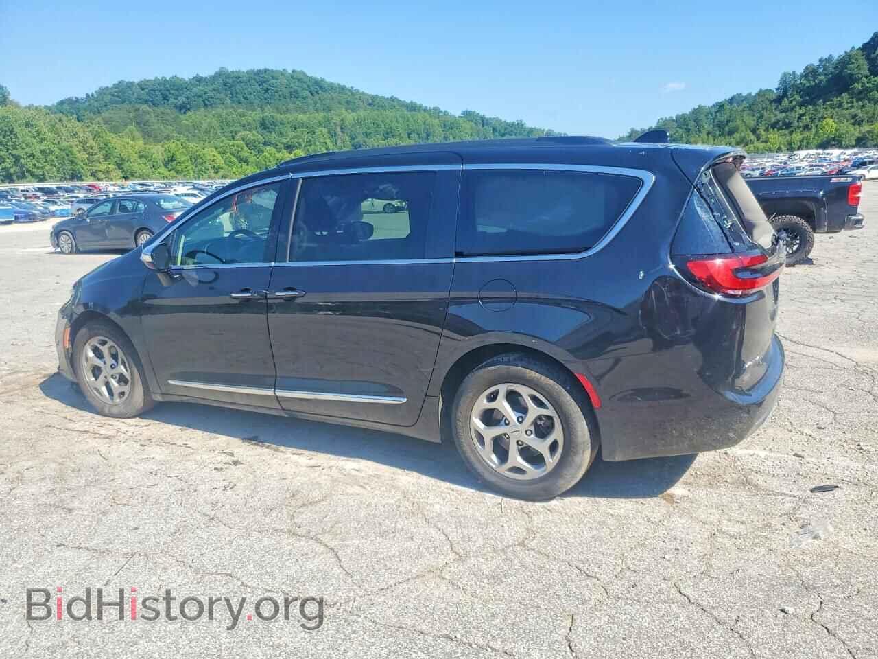 2023 CHRYSLER PACIFICA - VIN: 2C4RC1GGXPR515627 - Photo 2