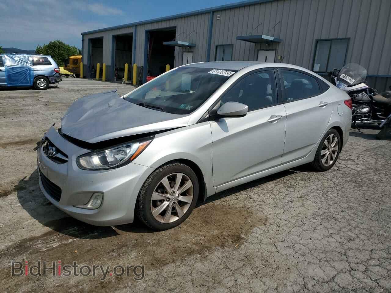 Фотография KMHCU4AE2DU320773 - HYUNDAI ACCENT 2013