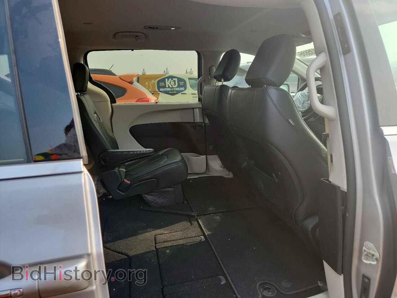 2017 CHRYSLER PACIFICA - VIN: 2C4RC1BG8HR823839 - Photo 10