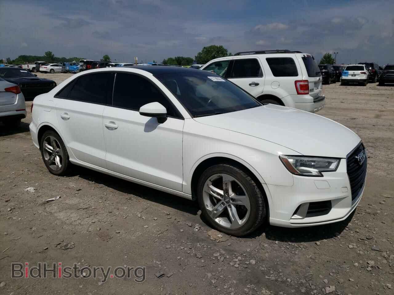 2017 AUDI A3 - VIN: WAUB8GFF8H1009165 - Photo 4