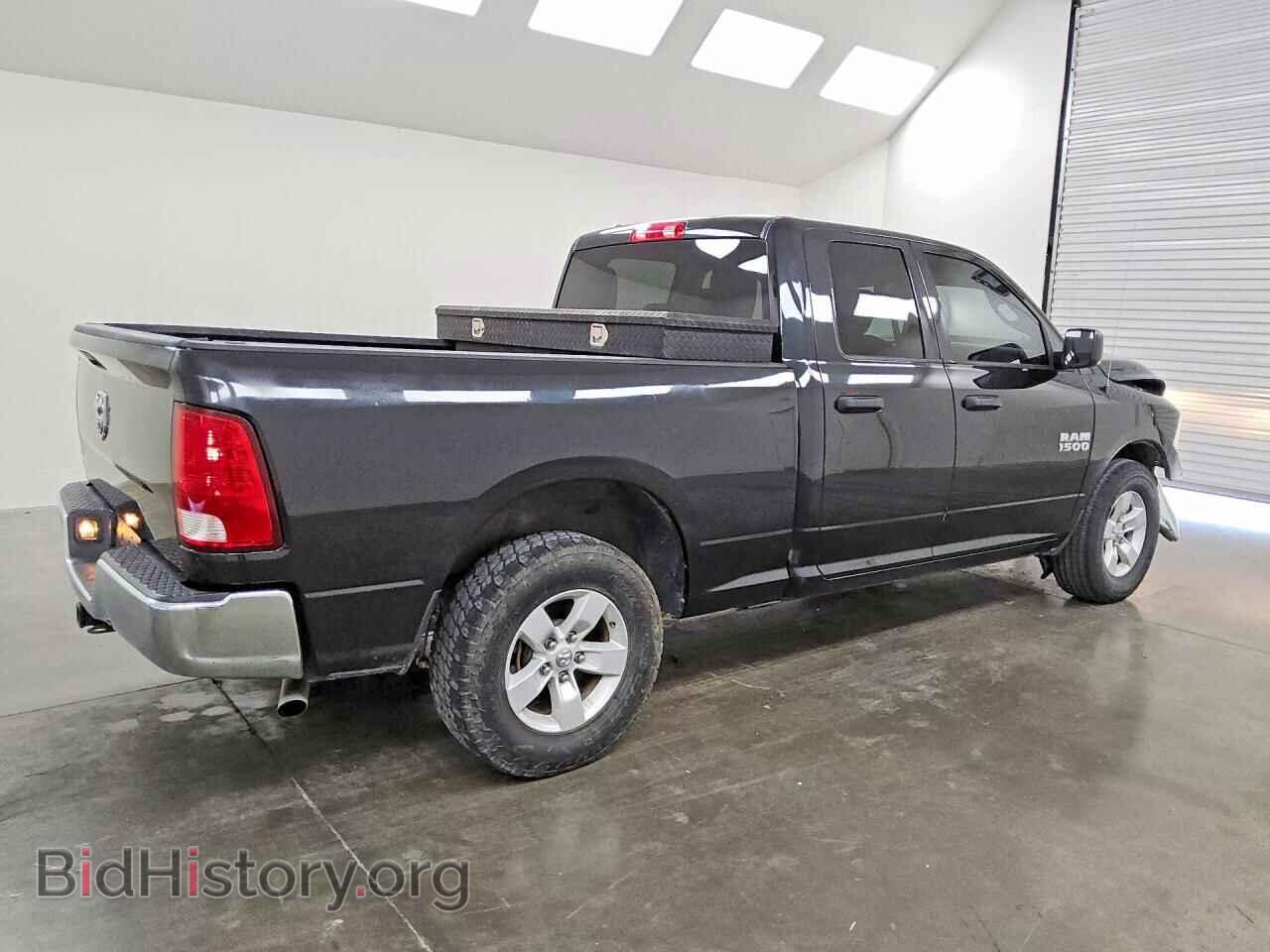 2018 RAM 1500 - VIN: 1C6RR6FG2JS340090 - Photo 3