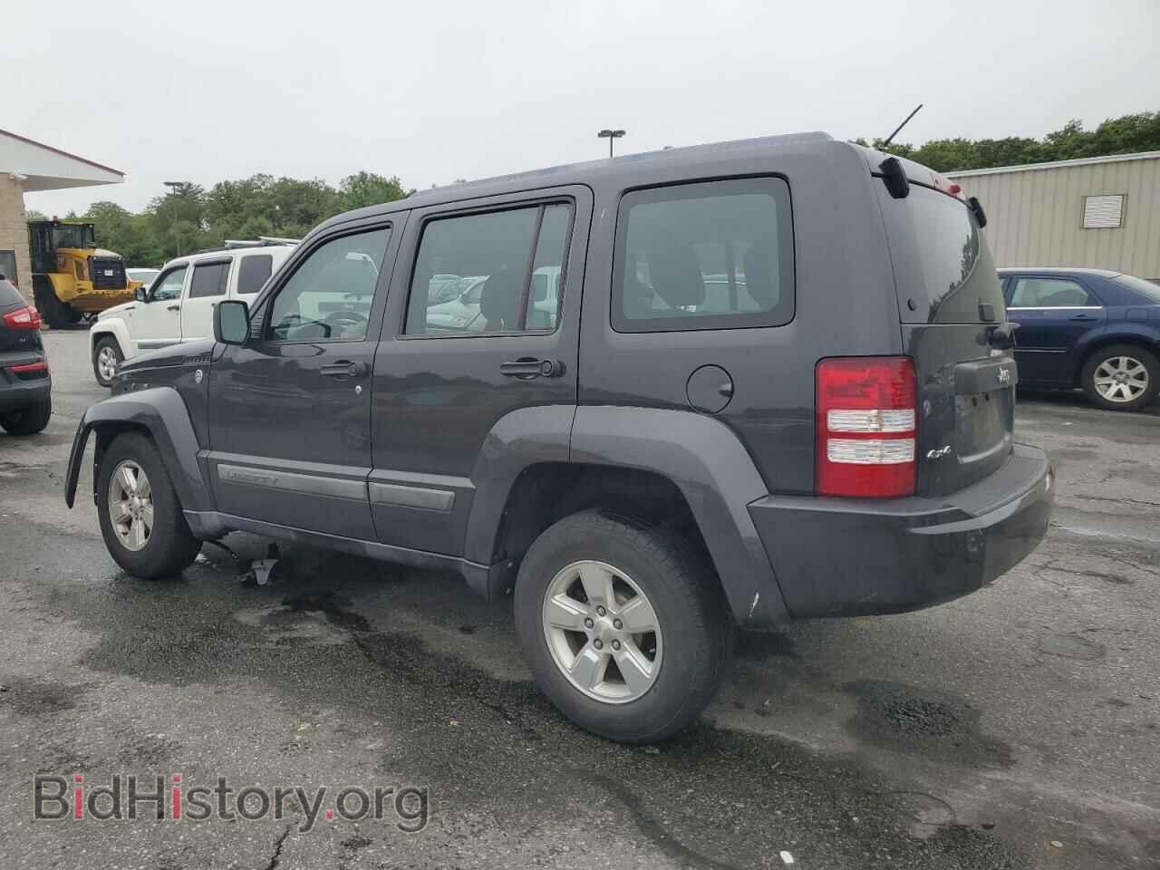 2011 JEEP LIBERTY - VIN: 1J4PN2GK3BW575111 - Фото 2