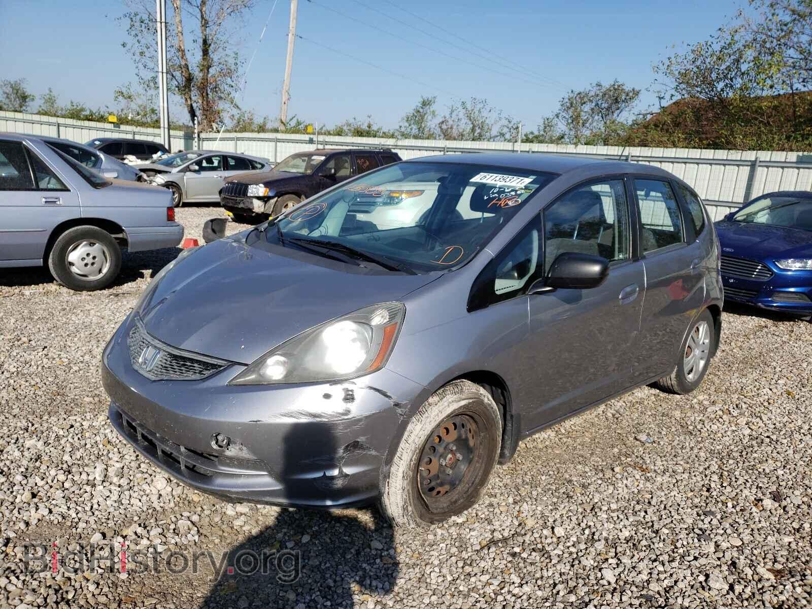 2009 HONDA FIT - VIN: JHMGE88299C003588 - Фото 2