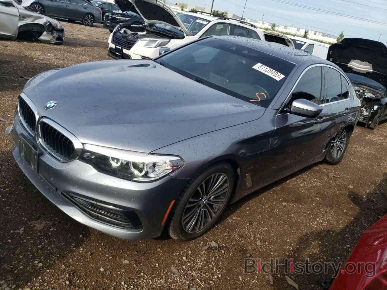 Photo WBAJA7C54KG912266 - BMW 5 SERIES 2019