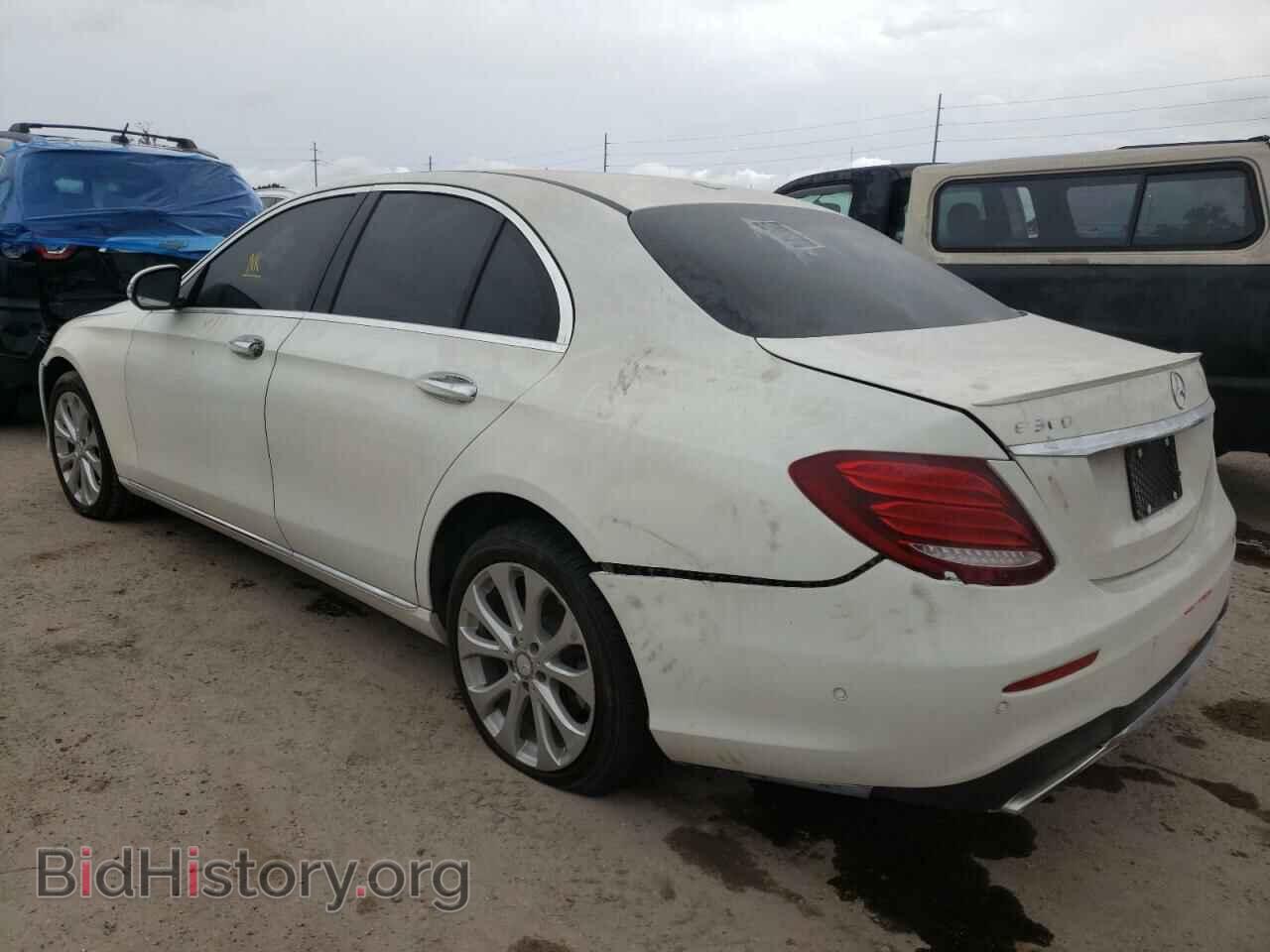 2017 MERCEDES-BENZ E-CLASS - VIN: WDDZF4KB0HA095621 - Фото 3