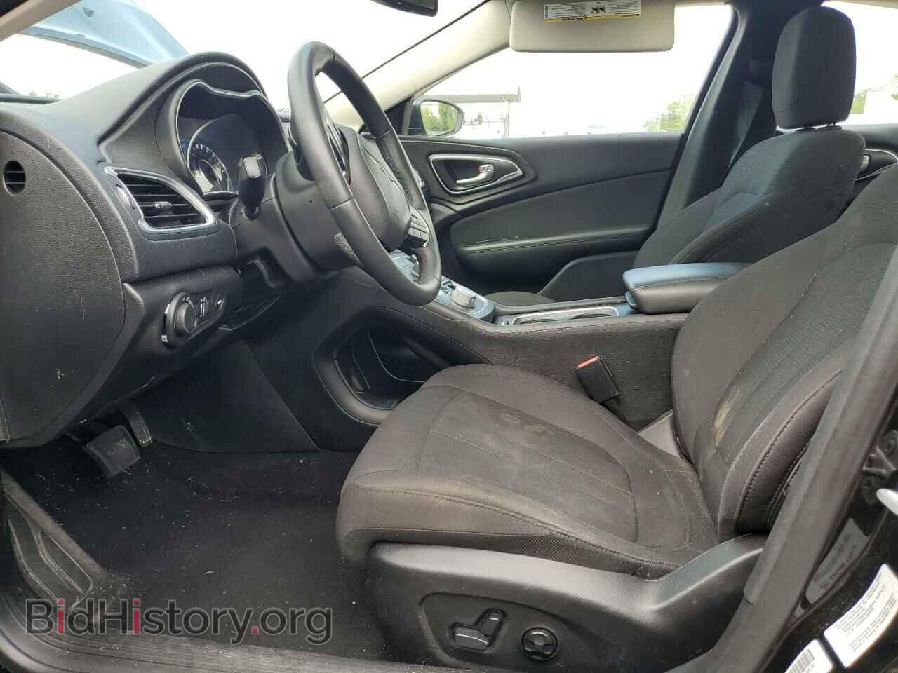 2016 CHRYSLER 200 - VIN: 1C3CCCAG3GN107353 - Фото 7
